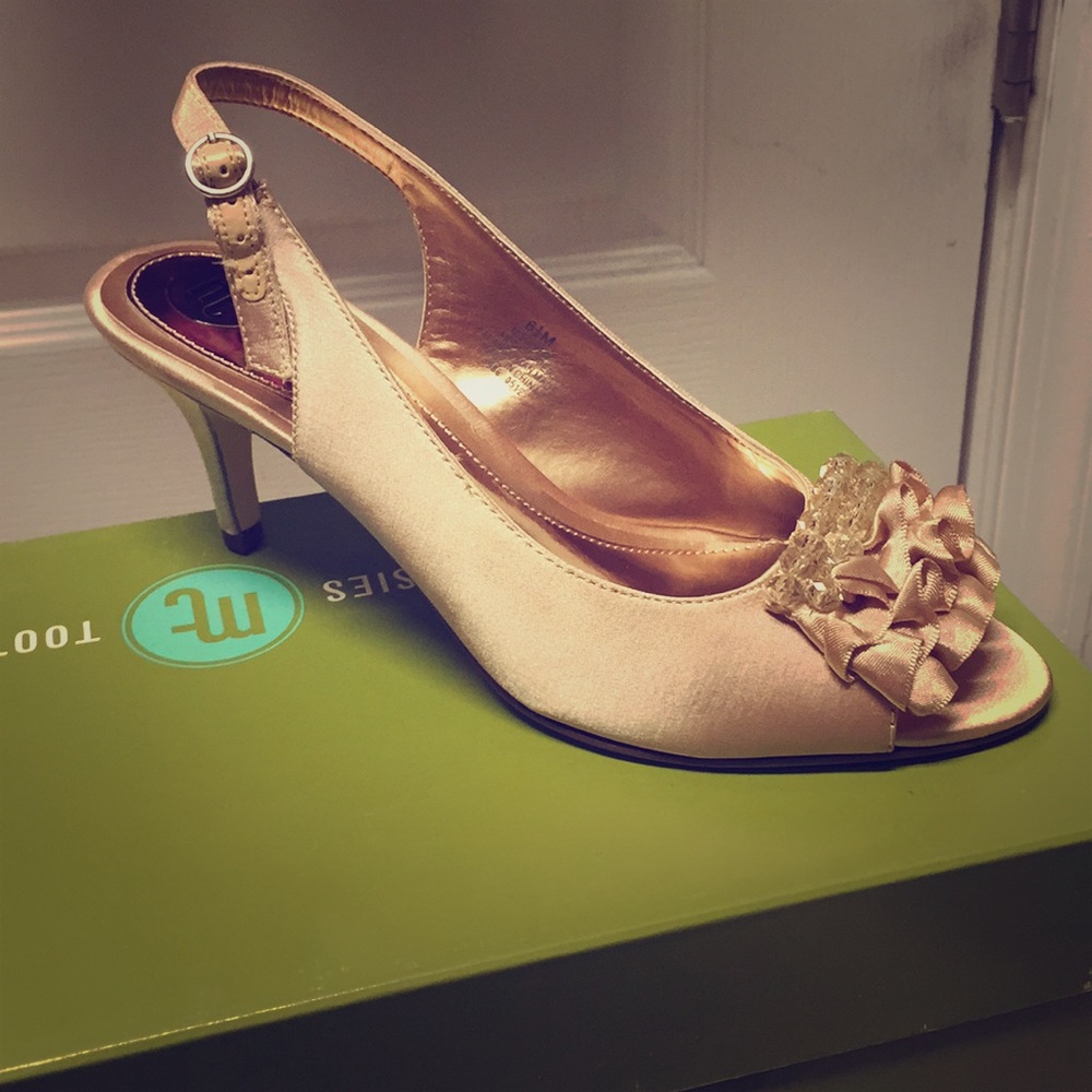 Sling back small heels